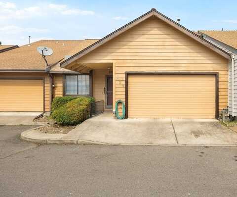 639 Golden Lane, Medford, OR 97504