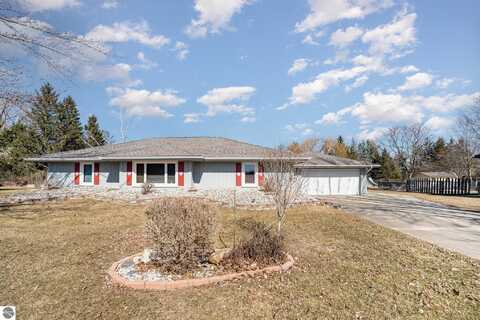 525 Norton Gibbs Drive, Ithaca, MI 48847