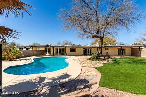 3330 N Camino Suerte, Tucson, AZ 85750