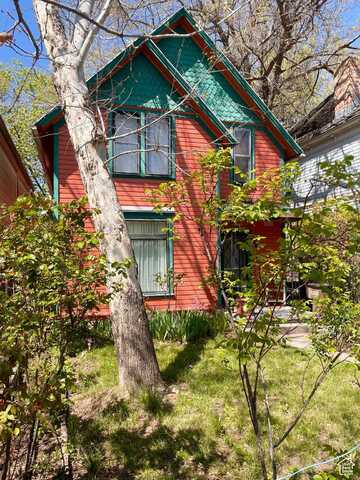 1020 S 900 E, Salt Lake City, UT 84105