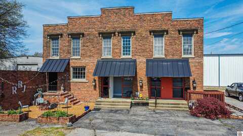 1025 Jefferson, Paducah, KY 42001