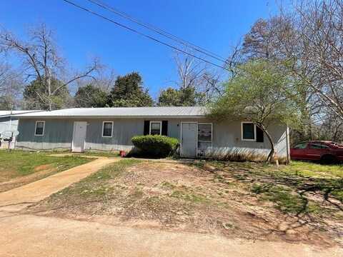 105 Town Creek Cir, Americus, GA 31709