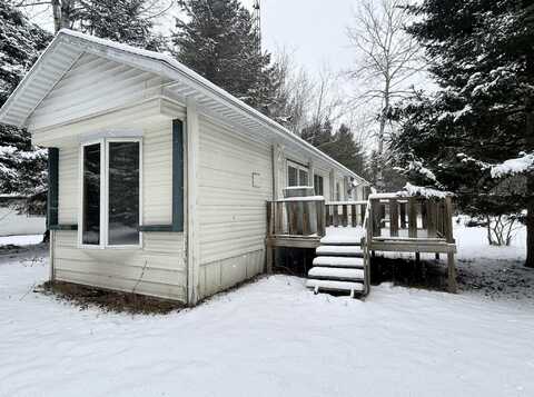 5311 Bigras Road, Lachine, MI 49753