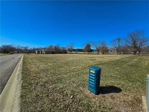 13955/13961 Hutchison Dr, Versailles, MO 65084