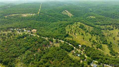 Foxtrotter Lane, Macks Creek, MO 65786