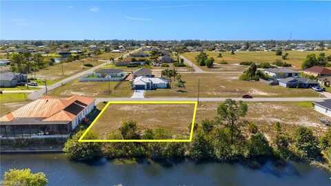 1913 NW 3rd, CAPE CORAL, FL 33993