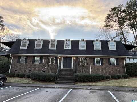 855 VESTAVIA VILLA COURT, VESTAVIA HILLS, AL 35226