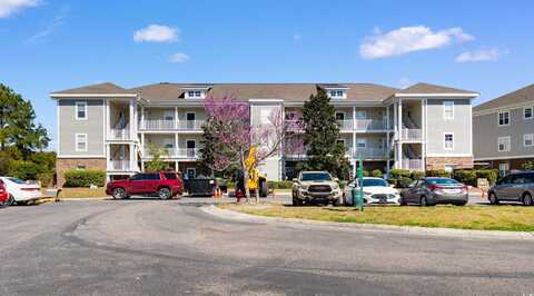 208 Castle Dr., Myrtle Beach, SC 29579