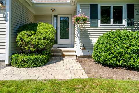 115 Pine Hill Boulevard, Mashpee, MA 02649