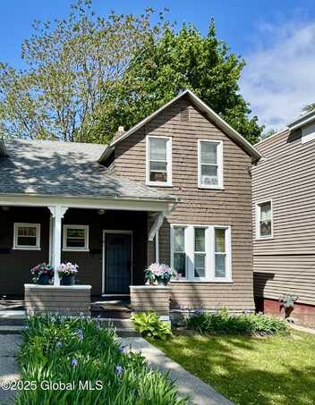 19 Bonheim Street, Albany, NY 12204