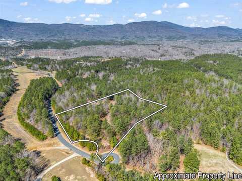 28 River Park Lane, Mill Spring, NC 28756