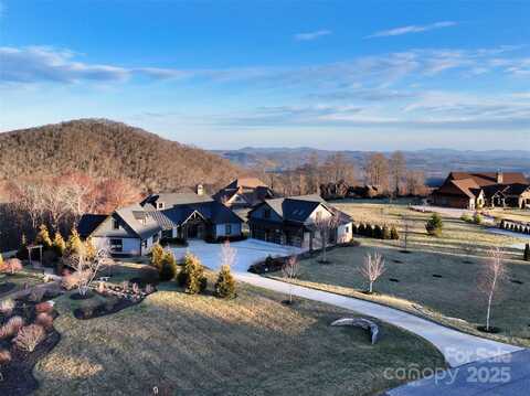 23 Thunder Mountain Road, Hendersonville, NC 28792