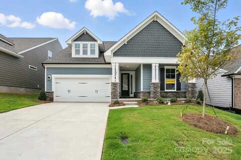 121 N Prestwick Way, Mooresville, NC 28115
