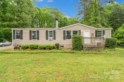 5128 Green Leaf Court, Mount Holly, NC 28120