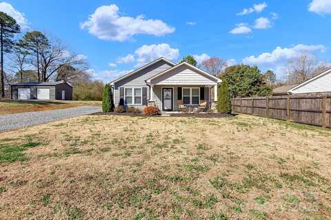 2211 Waverly Street, Albemarle, NC 28001
