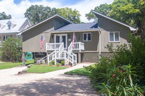 3323 Myrtle Street, Edisto Island, SC 29438