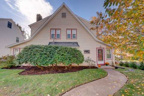 2 Gerard Street, Manchester, CT 06040