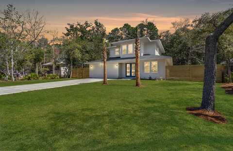 122 Bayou Circle, Freeport, FL 32439