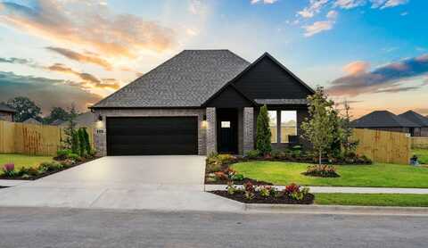 413 W Canada Dr, Farmington, AR 72730