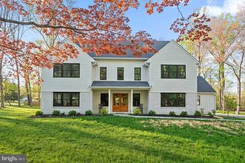2 LAUREL DRIVE, MALVERN, PA 19355