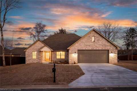 10217 Tyrrell CT, Fort Smith, AR 72916