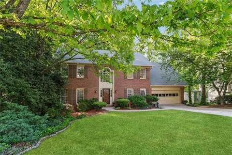 1061 Steeple Run, Lawrenceville, GA 30043