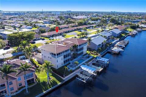 4610 SE 5th Place, Cape Coral, FL 33904