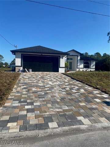 2910 28th Street W, Lehigh Acres, FL 33971