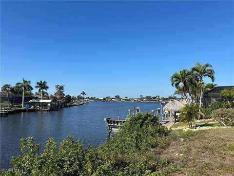 322 SE 33rd Street, Cape Coral, FL 33904