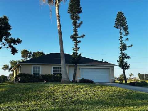 1926 NE 15th Lane, Cape Coral, FL 33909