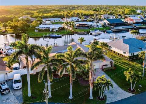2151 Cape Way, North Fort Myers, FL 33917