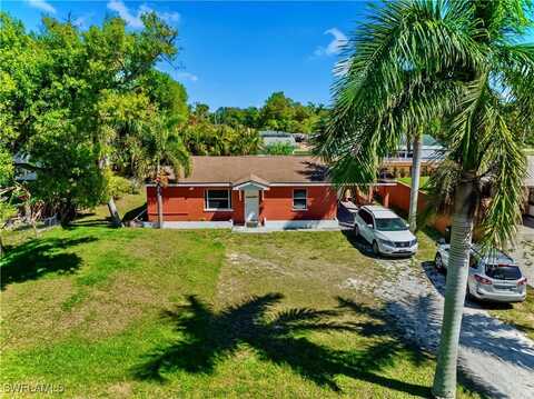 217 Crescent Lake Drive, North Fort Myers, FL 33917
