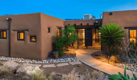 138 BIG HORN RIDGE Drive NE, Albuquerque, NM 87122