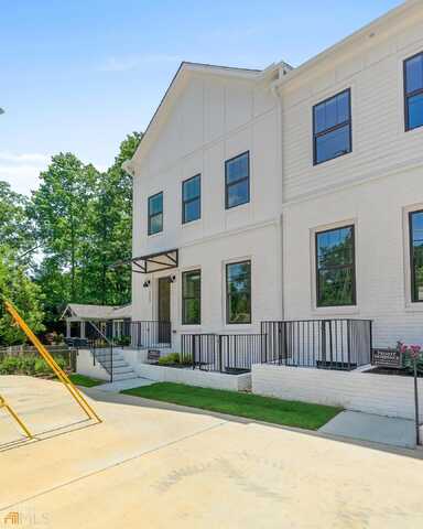 2443 Sycamore, Atlanta, GA 30318
