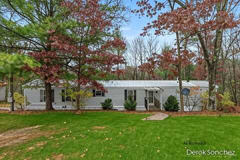 1872 E Shane Drive, Bitely, MI 49309