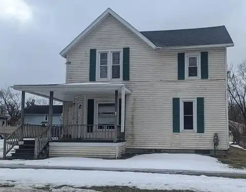 113 W Polly Street, Perry, MI 48872