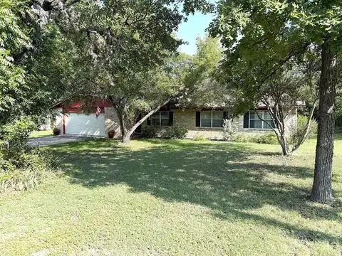 134 Middle Forest, Kerrville, TX 78028