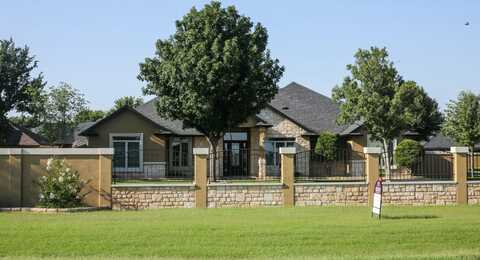 1414 Cactus Drive, Levelland, TX 79336