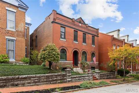 1221 Mackay Place, Saint Louis, MO 63104