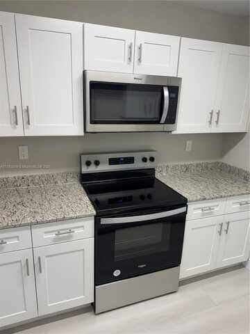 941 NE 169th St, North Miami Beach, FL 33162