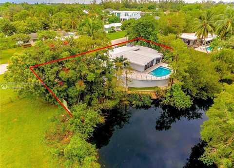 6025 SW 72nd Ave, Miami, FL 33143