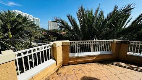 3001 NE 185th St, Aventura, FL 33180