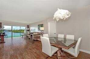 500 Bayview Dr, Sunny Isles Beach, FL 33160
