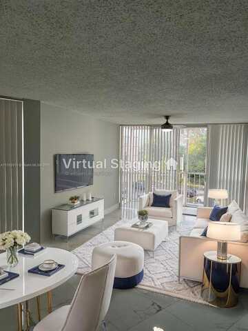 7125 NW 186th St, Hialeah, FL 33015