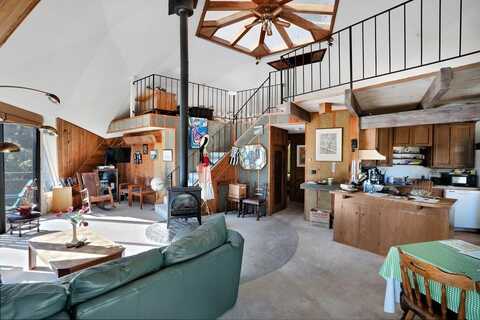 827 Valencia RD, APTOS, CA 95003