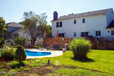 174 Pinebrook Road, Manalapan, NJ 07726