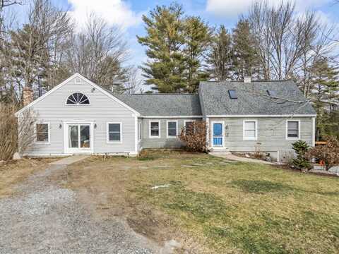 27 Rangdale Road, Durham, ME 04222