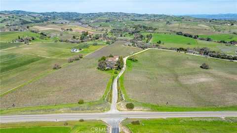 2023 Twelve Oaks Drive, Paso Robles, CA 93446
