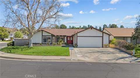 26914 Lugar De Oro Drive, Valencia, CA 91354