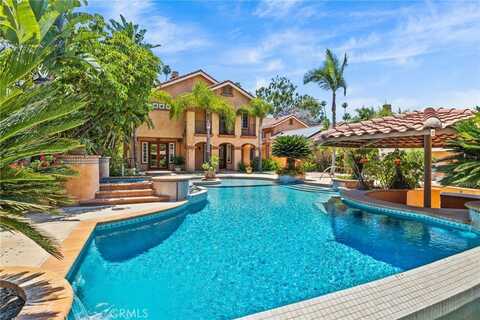 805 E Chase Drive, Corona, CA 92881
